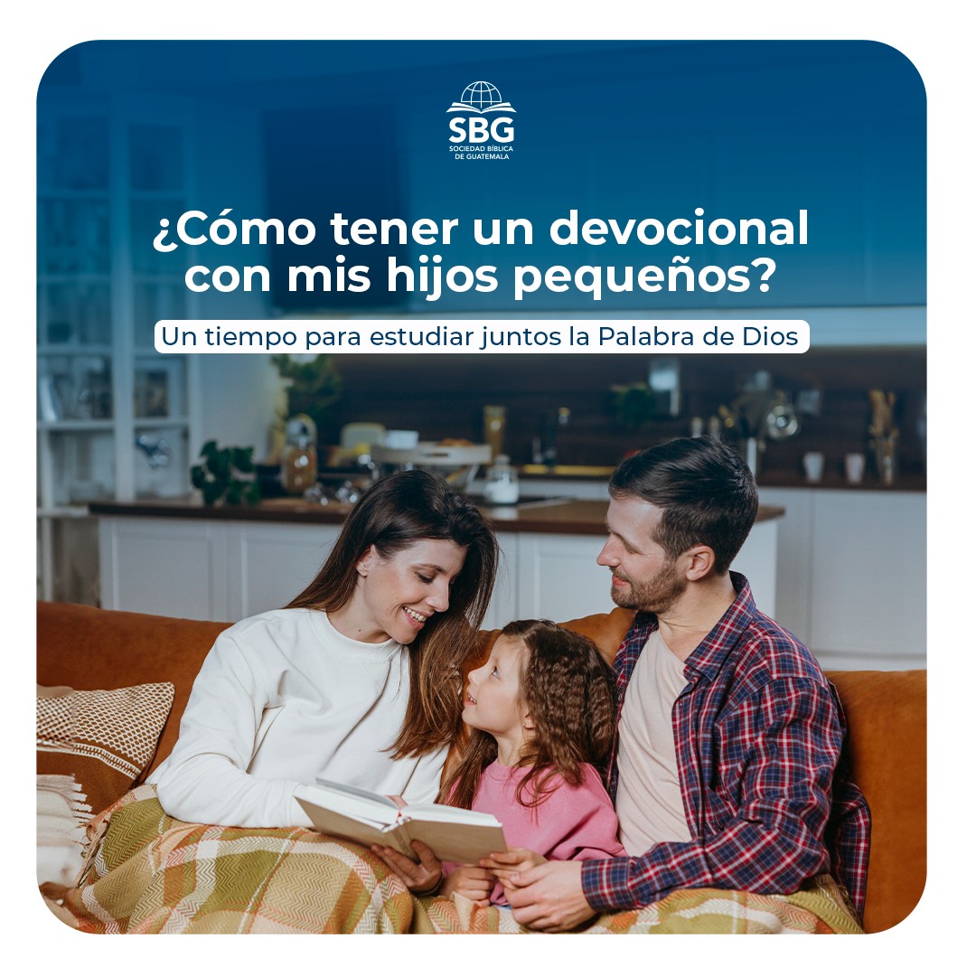 ¿Cómo lograrlo sin fallar en el intento? 😰
Sabemos que es un gran reto pero también una gran responsabilidad, como padres, impartir la Palabra de Dios en el corazón de nuestros pequeños. 📖🌟 Por eso, hoy queremos compartir contigo 4 consejos prácticos para llevar a cabo tu devocional familiar con los más peques. 
¿Cuéntanos tu experiencia en tus devocionales? 🙋🏽‍♂️
#SBG #SociedadBiblica #Niños #Guatemala #Guate #GT #Infantil#MaterialDidactico #Enseñanza #EstudioBiblico #Familia #Devocional